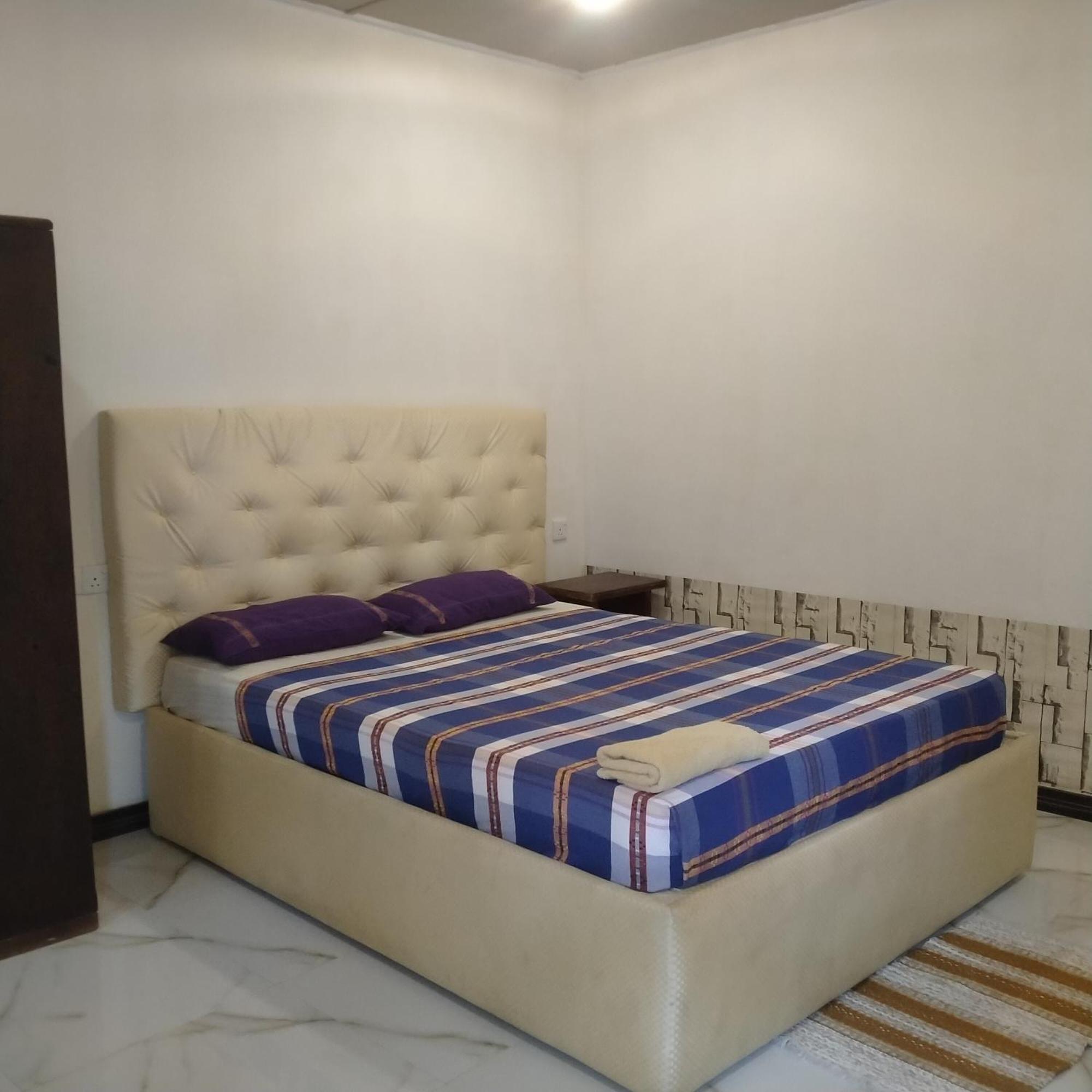 Living Home Negombo Kamer foto